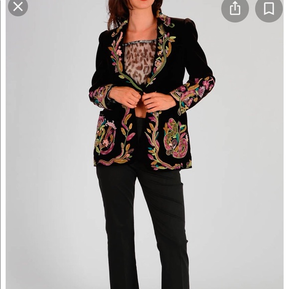 Embroidered Vintage linen Floral Blazer - Picture 2 of 8